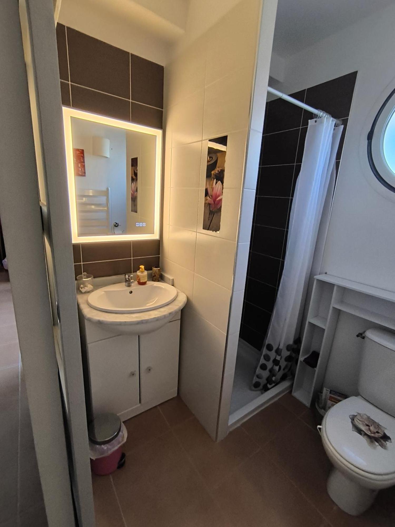 Hotel Chez Regine Agde Zewnętrze zdjęcie